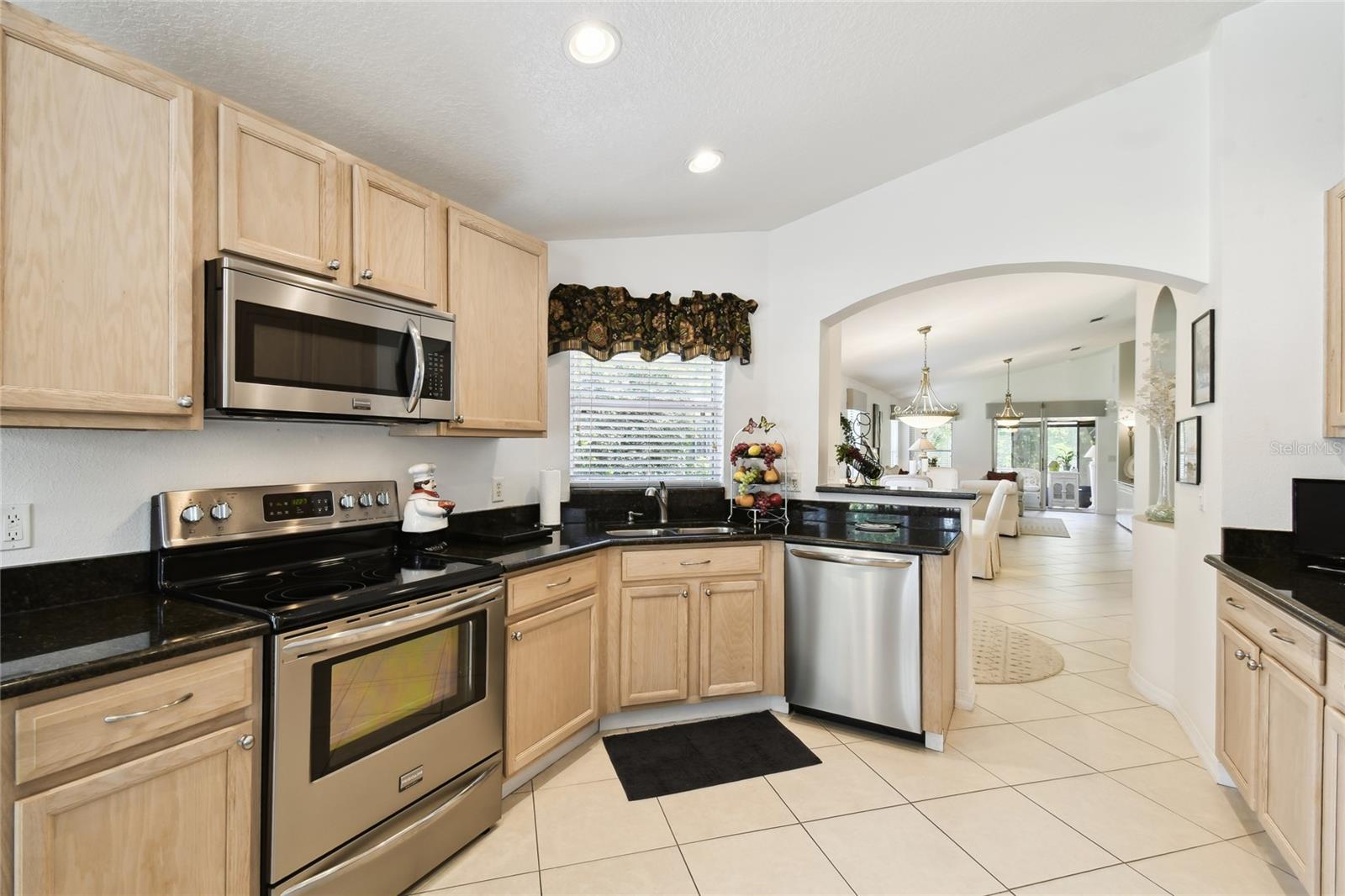 560 GRAND CANAL DR, KISSIMMEE, FL, 34759