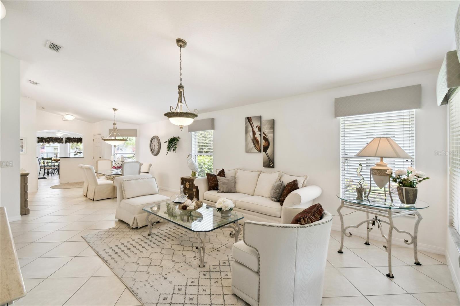 560 GRAND CANAL DR, KISSIMMEE, FL, 34759