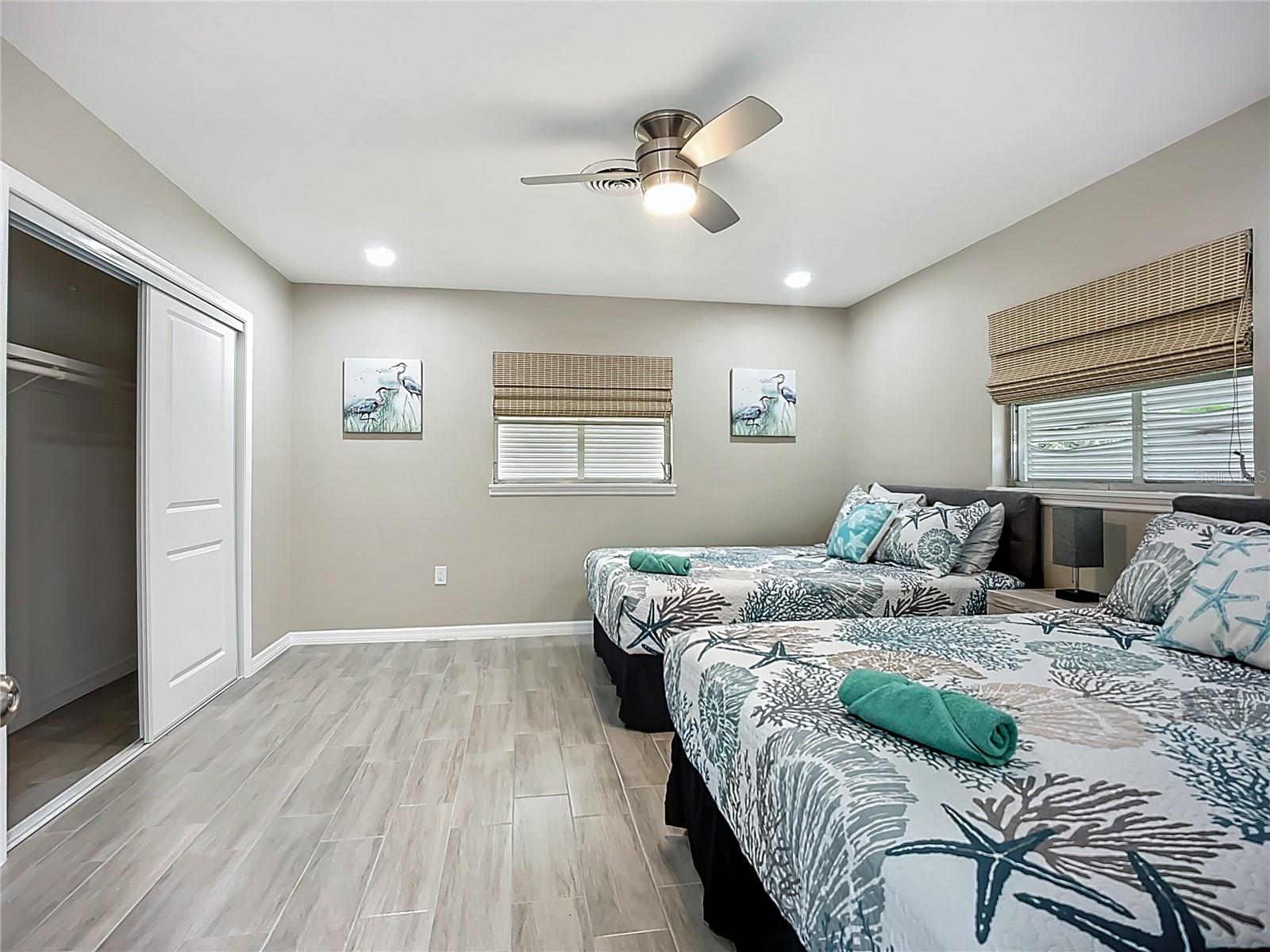 1160 LINDEN RD, VENICE, FL, 34293