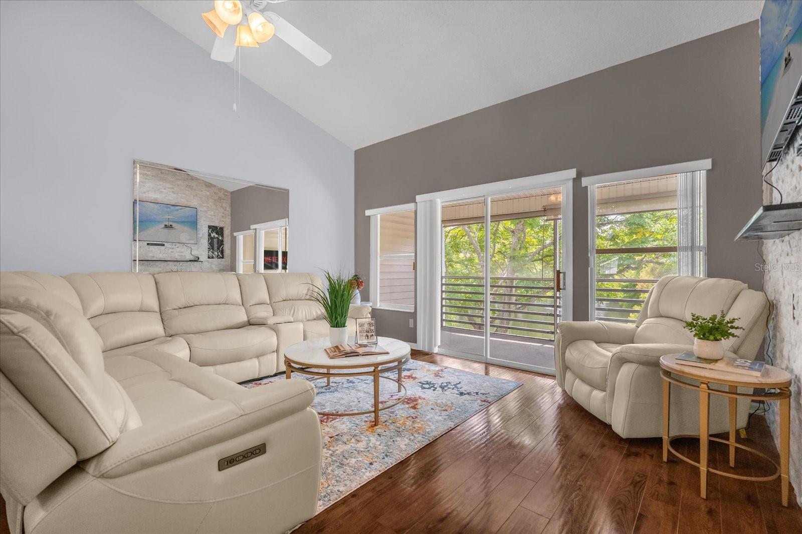 6043 LAKE POINTE DR #308, ORLANDO, FL, 32822