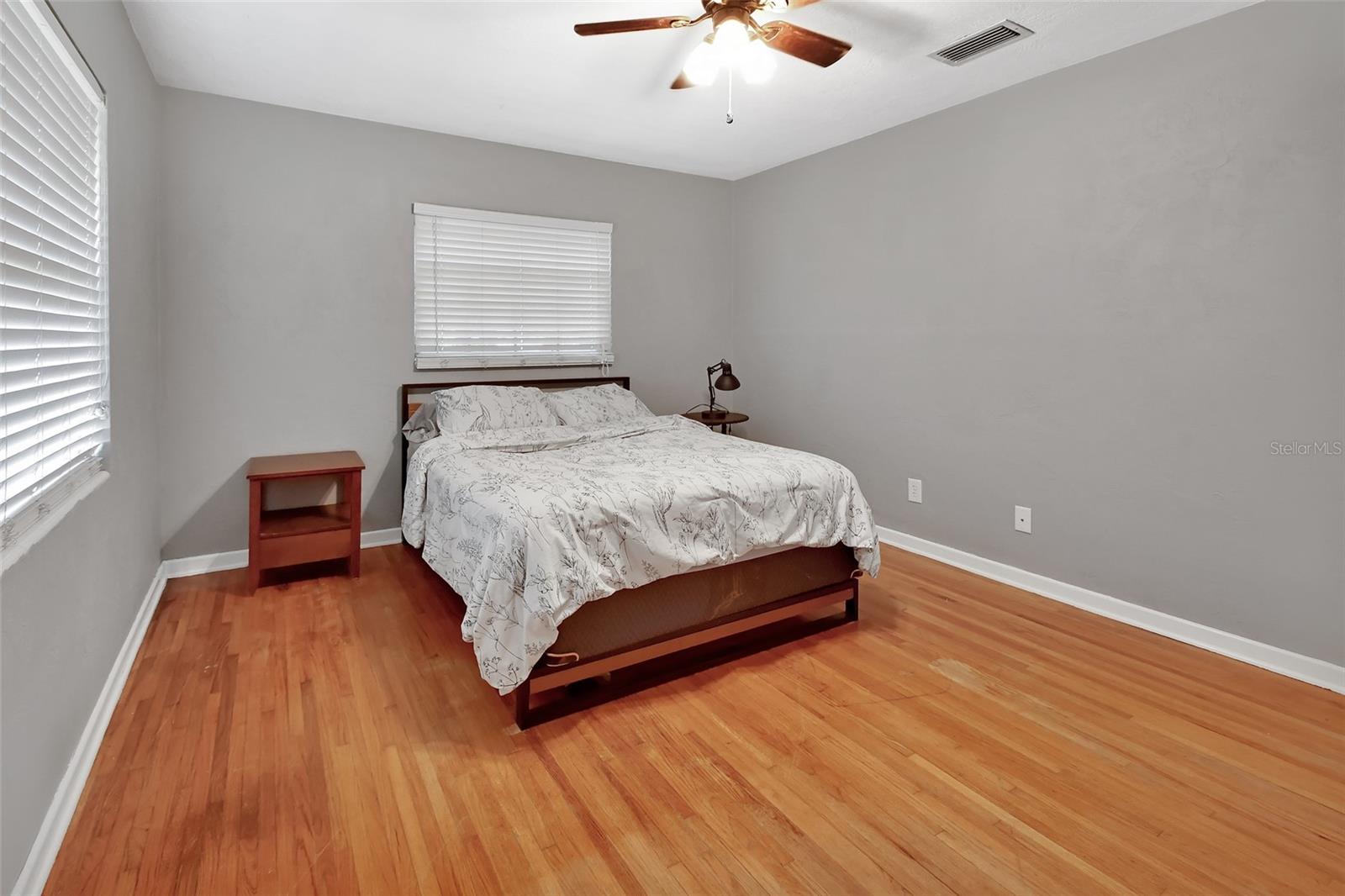 807 W CHURCH ST, DELAND, FL, 32720