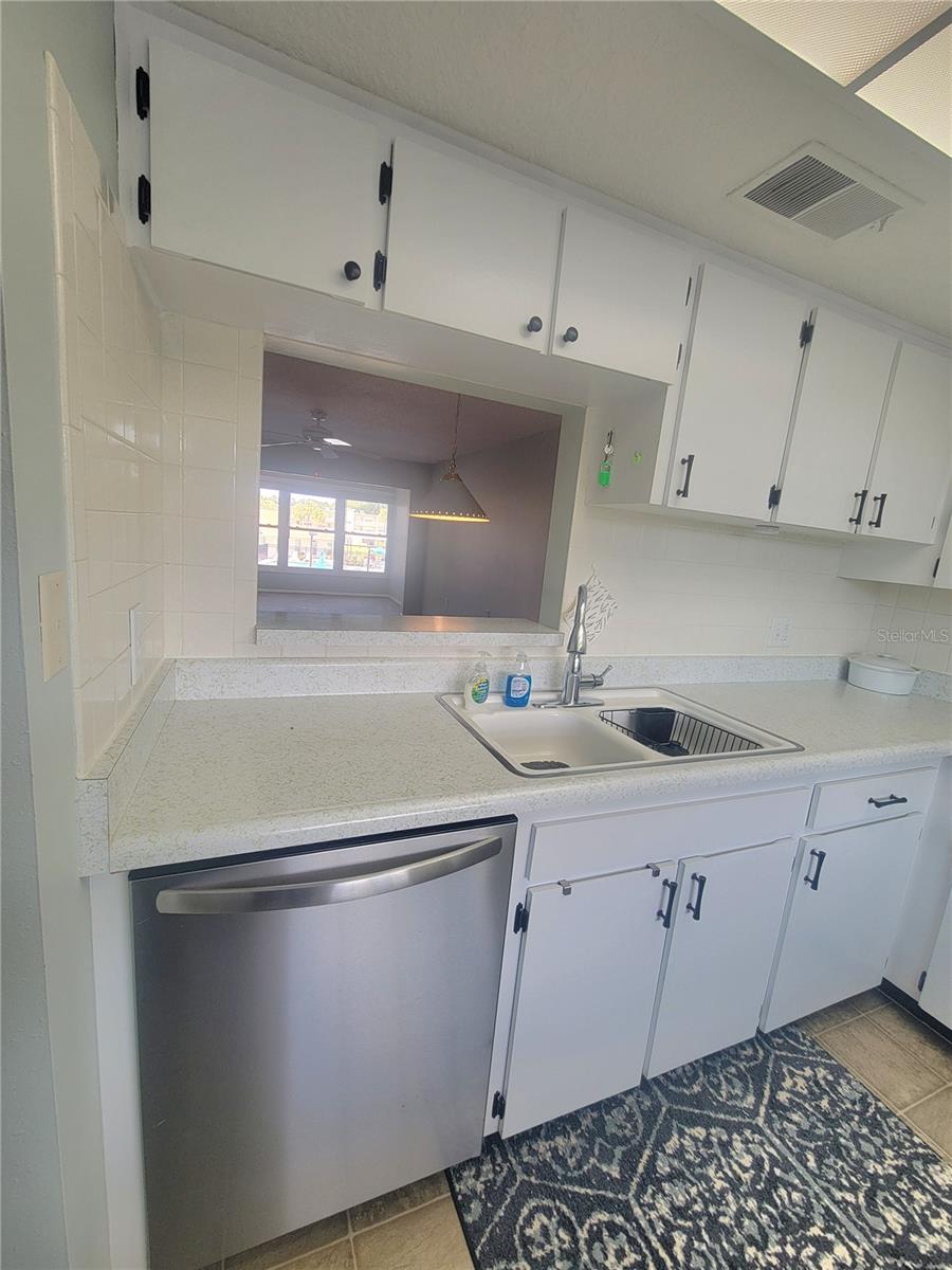 930 VIRGINIA ST #202, DUNEDIN, FL, 34698