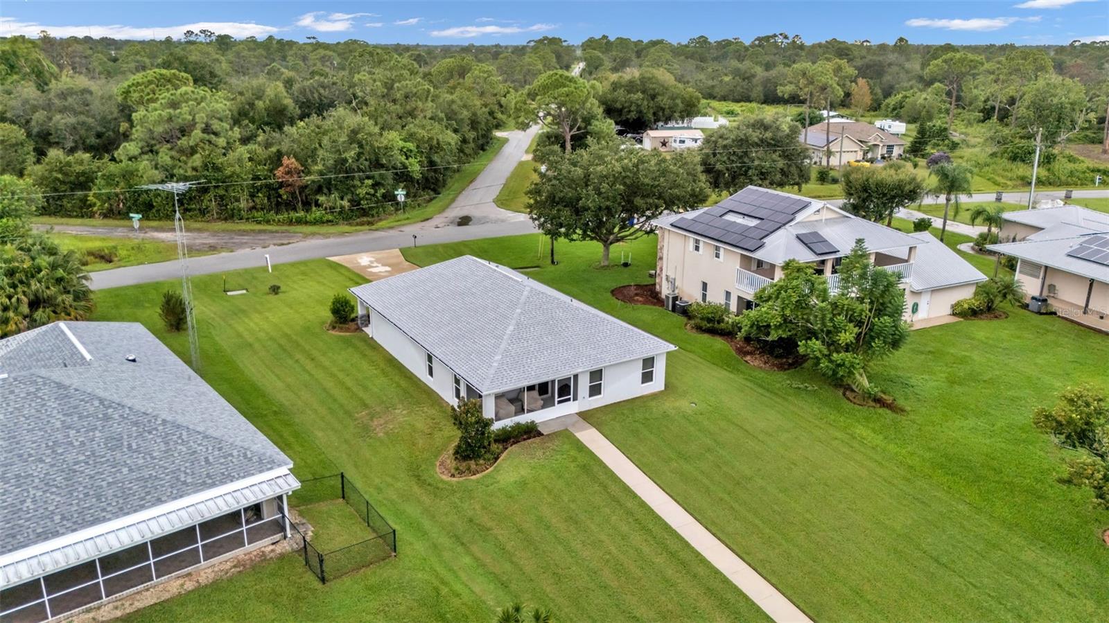 671 LAKE AUGUST DR, LAKE PLACID, FL, 33852