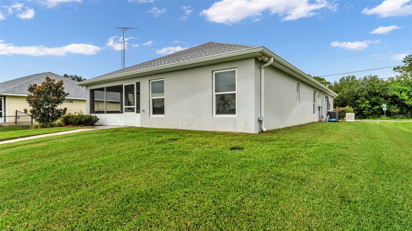 671 LAKE AUGUST DR, LAKE PLACID, FL, 33852