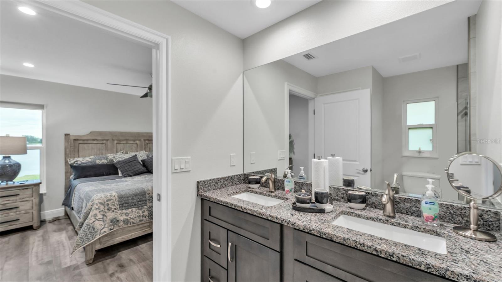 671 LAKE AUGUST DR, LAKE PLACID, FL, 33852