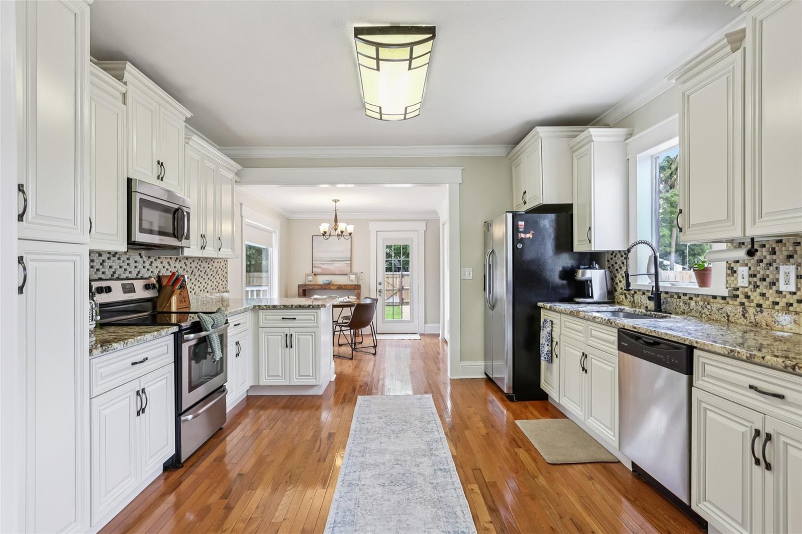 712 E CARACAS ST, TAMPA, FL, 33603