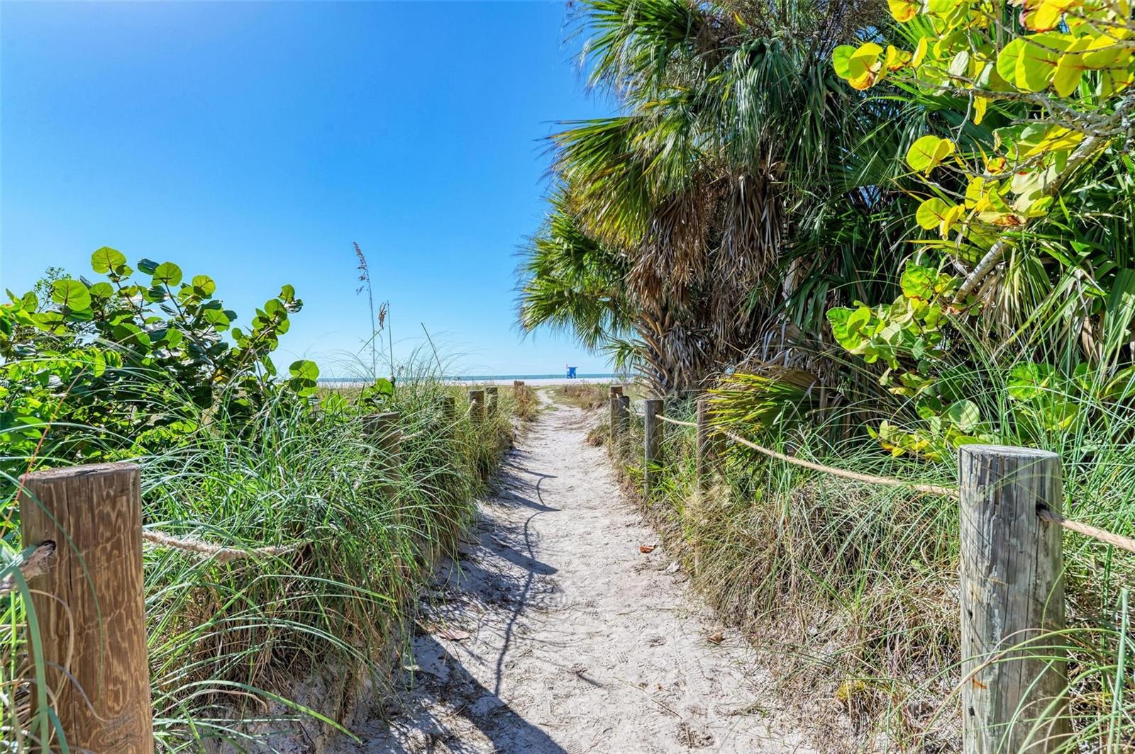 797 BEACH RD #509, SARASOTA, FL, 34242