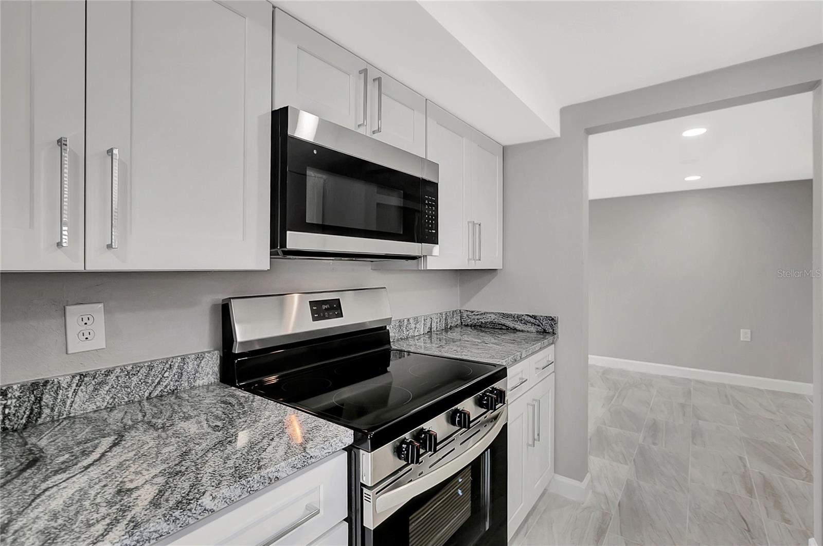 5611 MOSAIC DR, HOLIDAY, FL, 34690