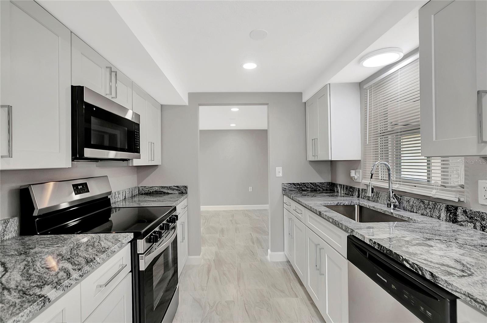 5611 MOSAIC DR, HOLIDAY, FL, 34690