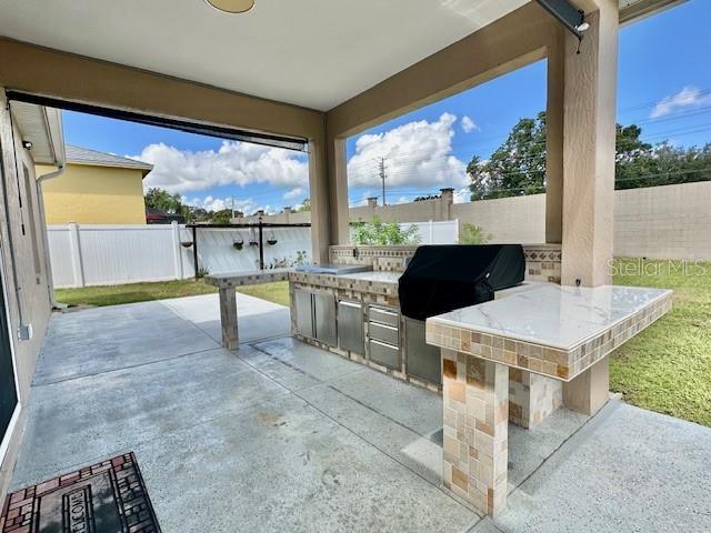 6216 ALAMANDA HILLS BLVD, LAKELAND, FL, 33813