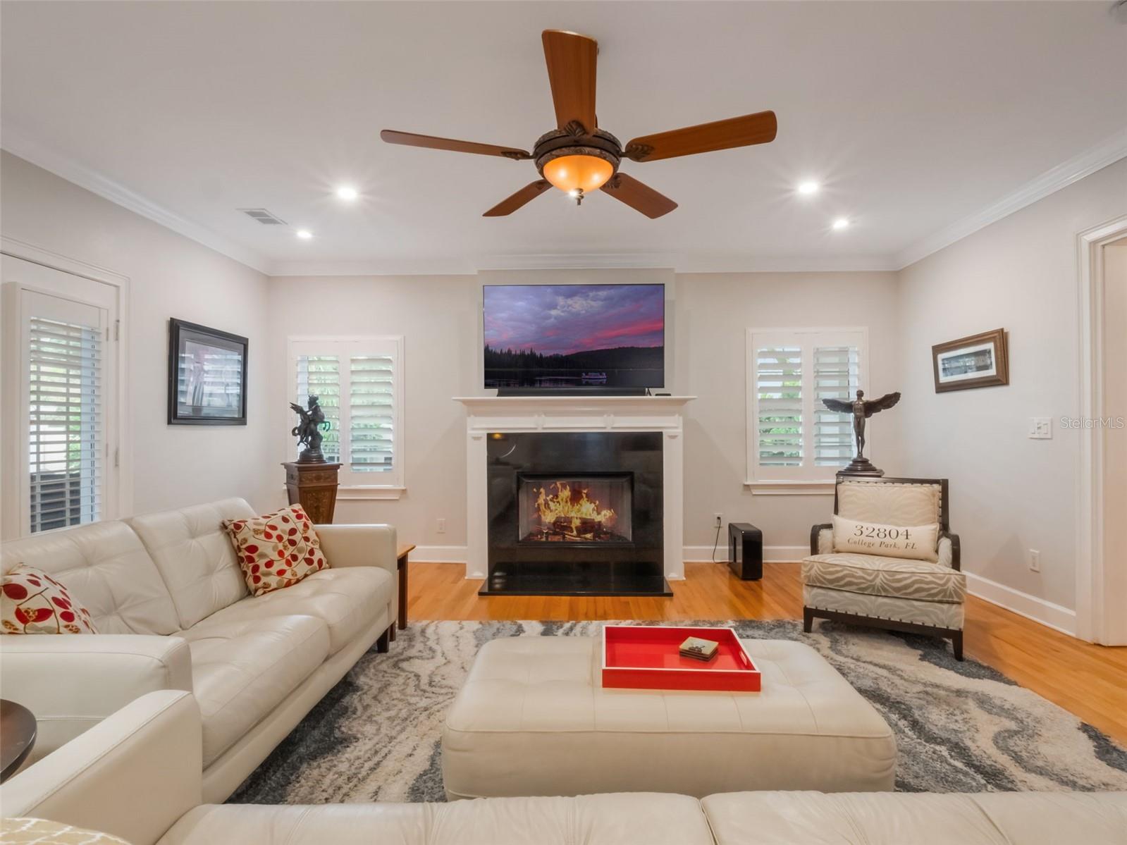 38 E YALE ST, ORLANDO, FL, 32804