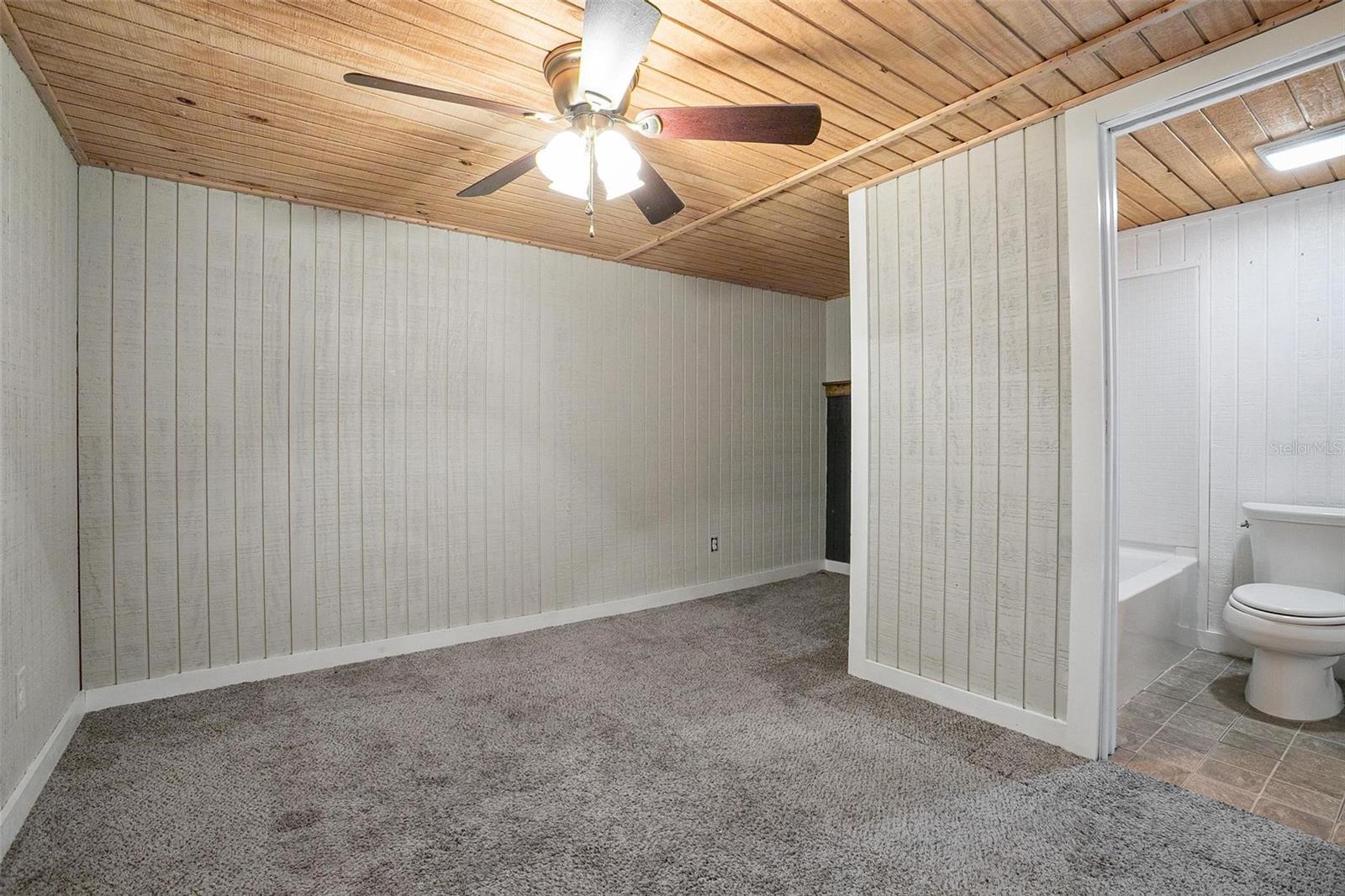 679 N ENDEAVOUR DR, WINTER SPRINGS, FL, 32708