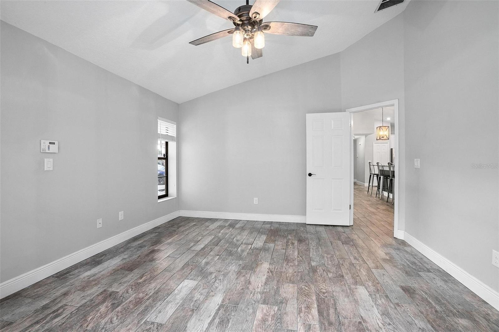 679 N ENDEAVOUR DR, WINTER SPRINGS, FL, 32708