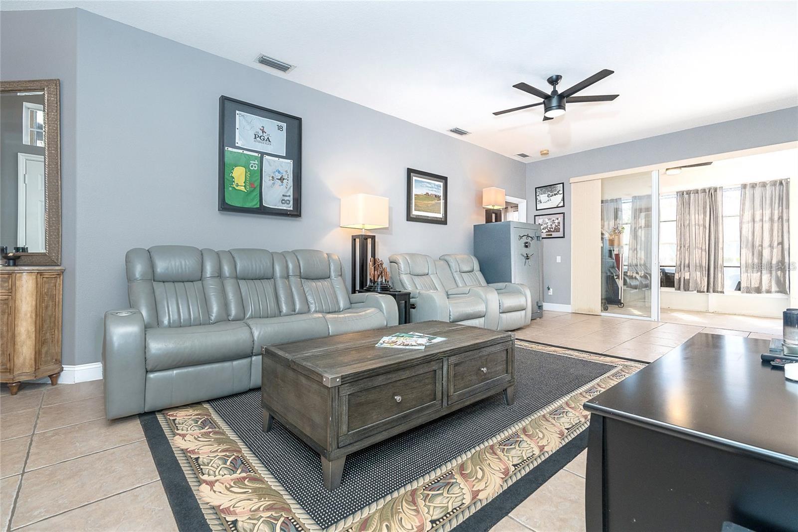 320 LANGHOLM DR, VENICE, FL, 34293