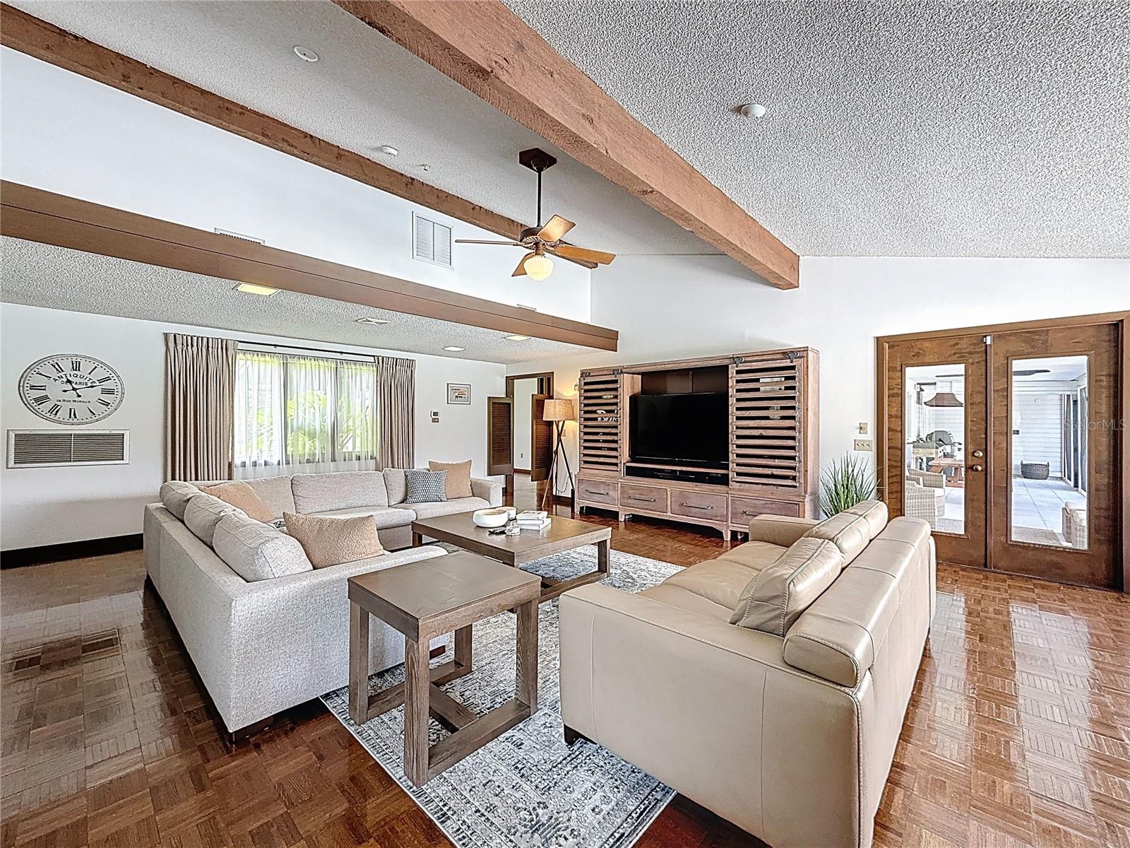 2270 RANCHETTE LN, DUNEDIN, FL, 34698