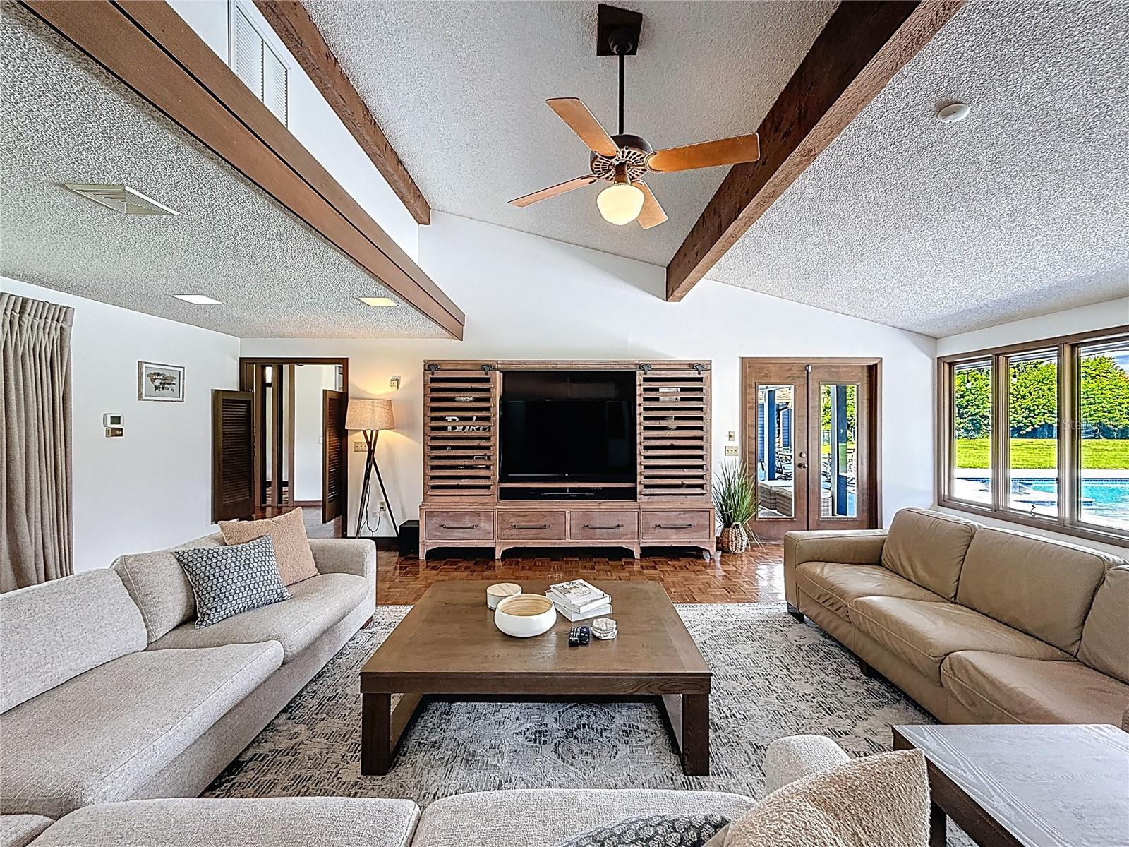 2270 RANCHETTE LN, DUNEDIN, FL, 34698