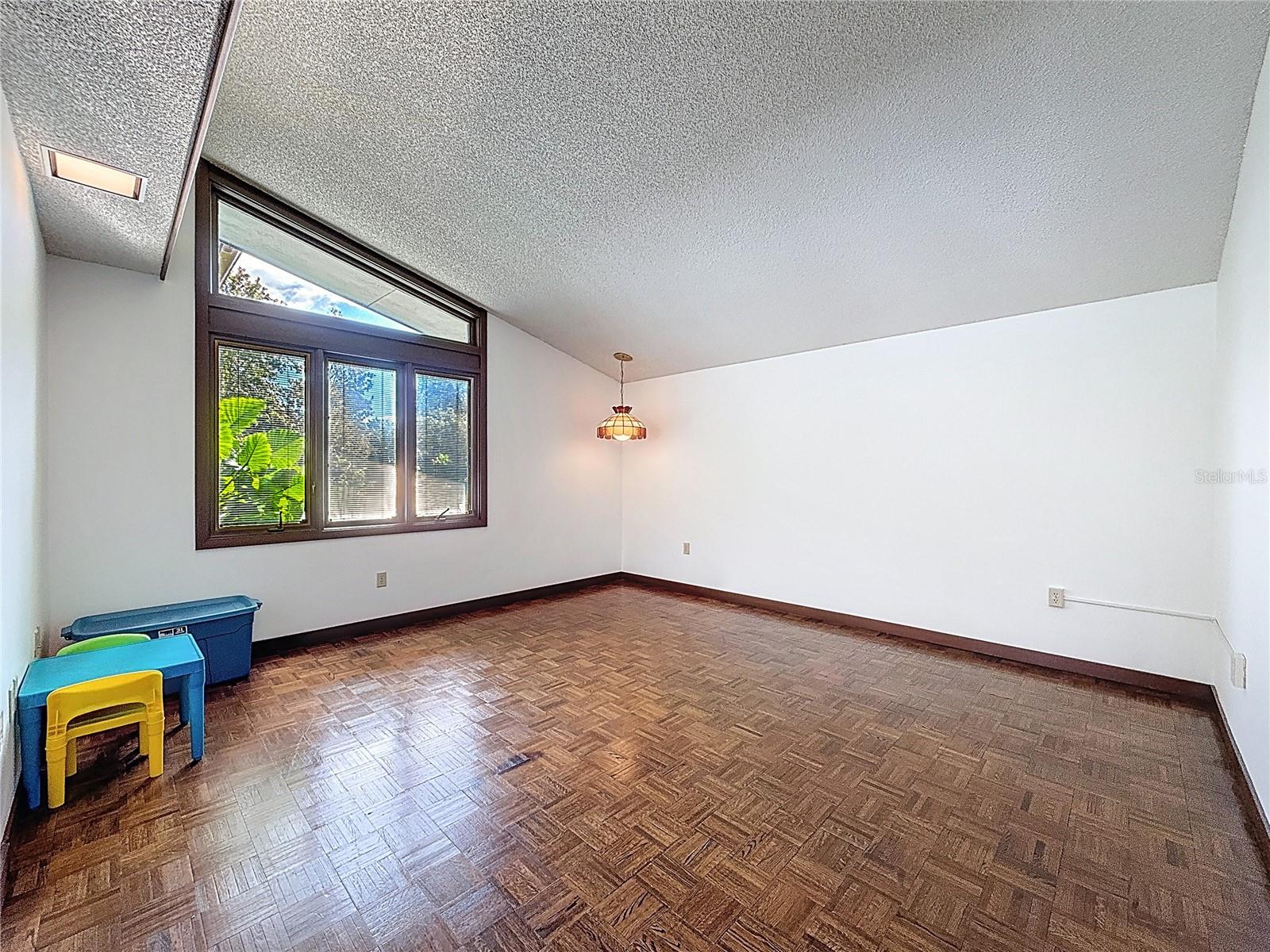 2270 RANCHETTE LN, DUNEDIN, FL, 34698