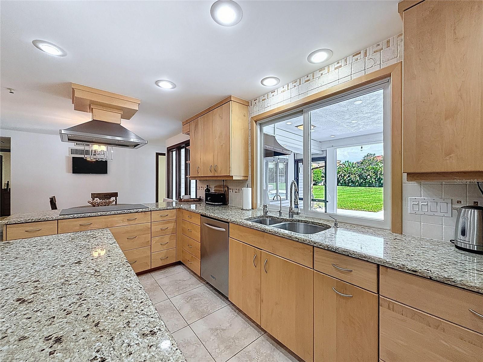 2270 RANCHETTE LN, DUNEDIN, FL, 34698