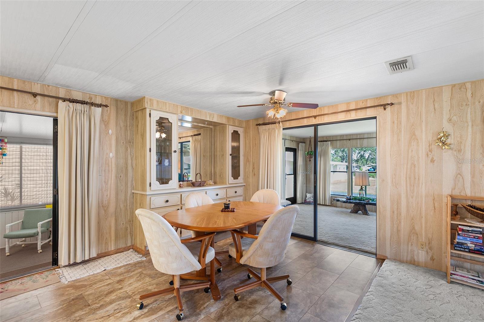 P4936301 Property Photo