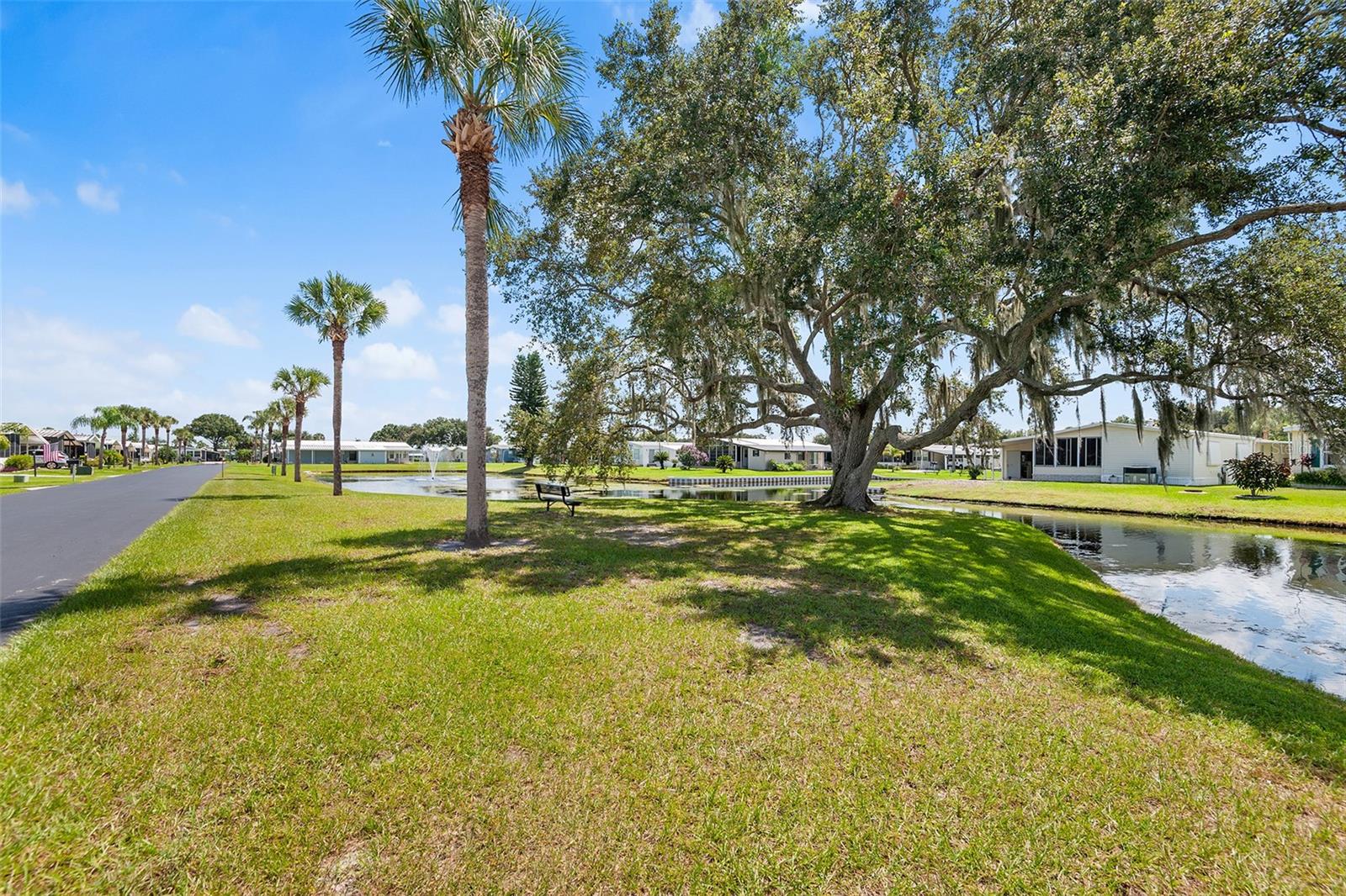 P4936301 Property Photo