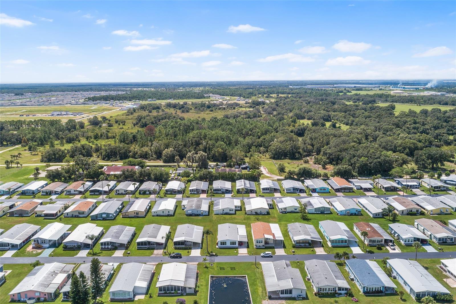 P4936301 Property Photo