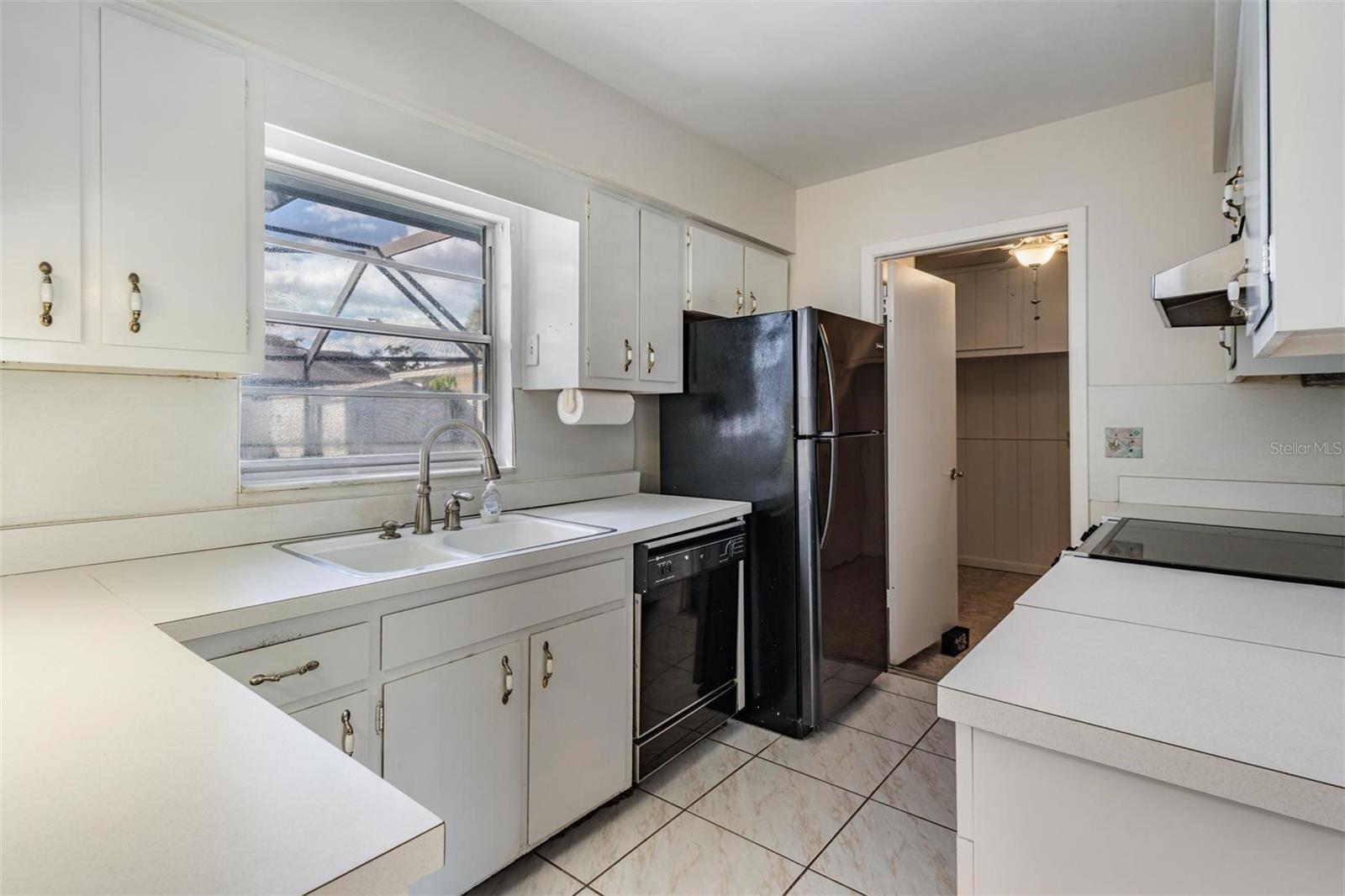 6816 DOVER CT, TAMPA, FL, 33634