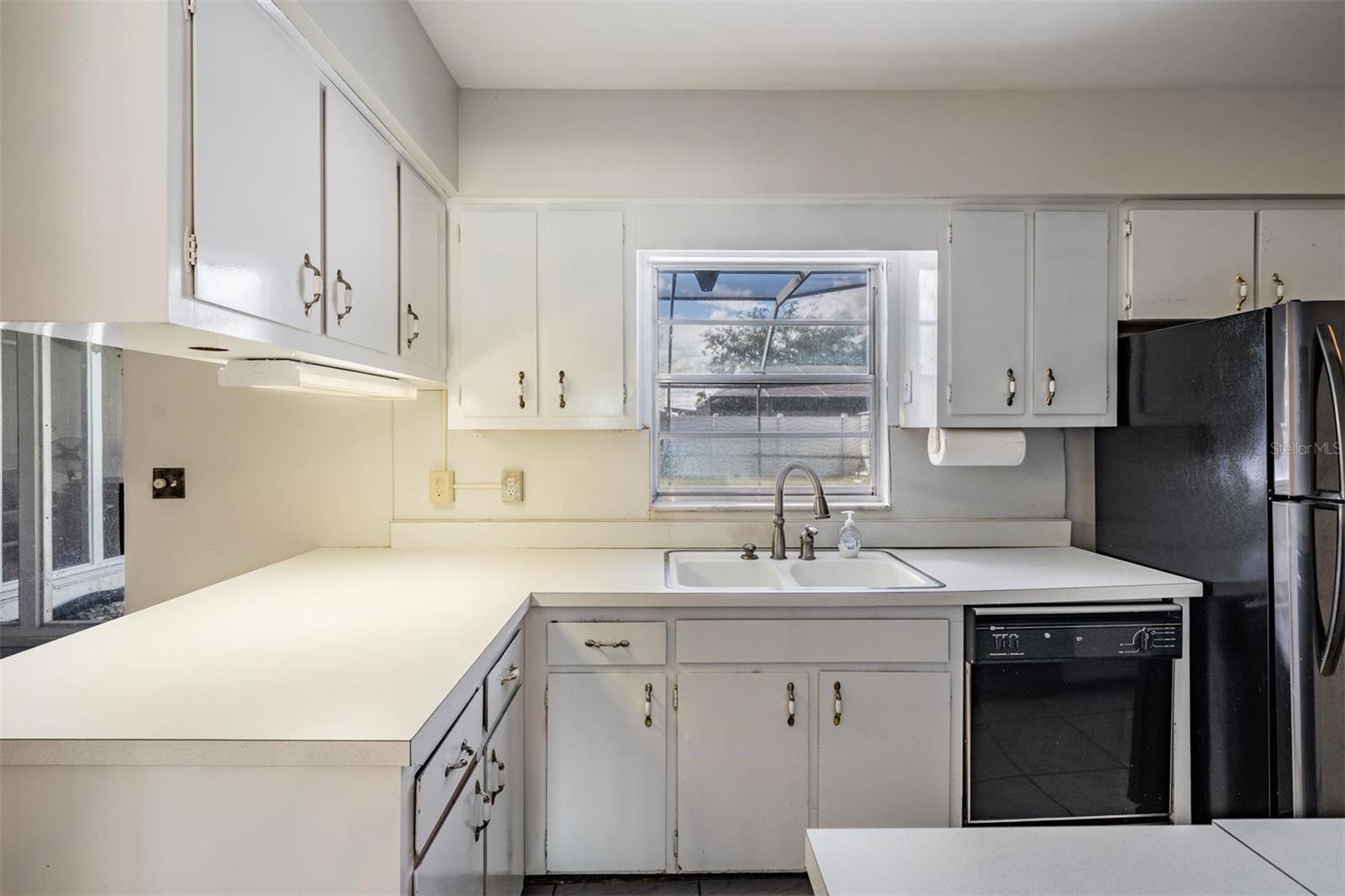 6816 DOVER CT, TAMPA, FL, 33634