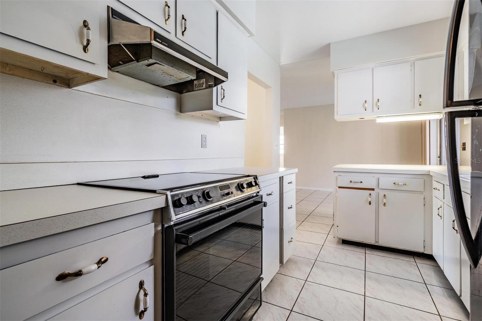 6816 DOVER CT, TAMPA, FL, 33634