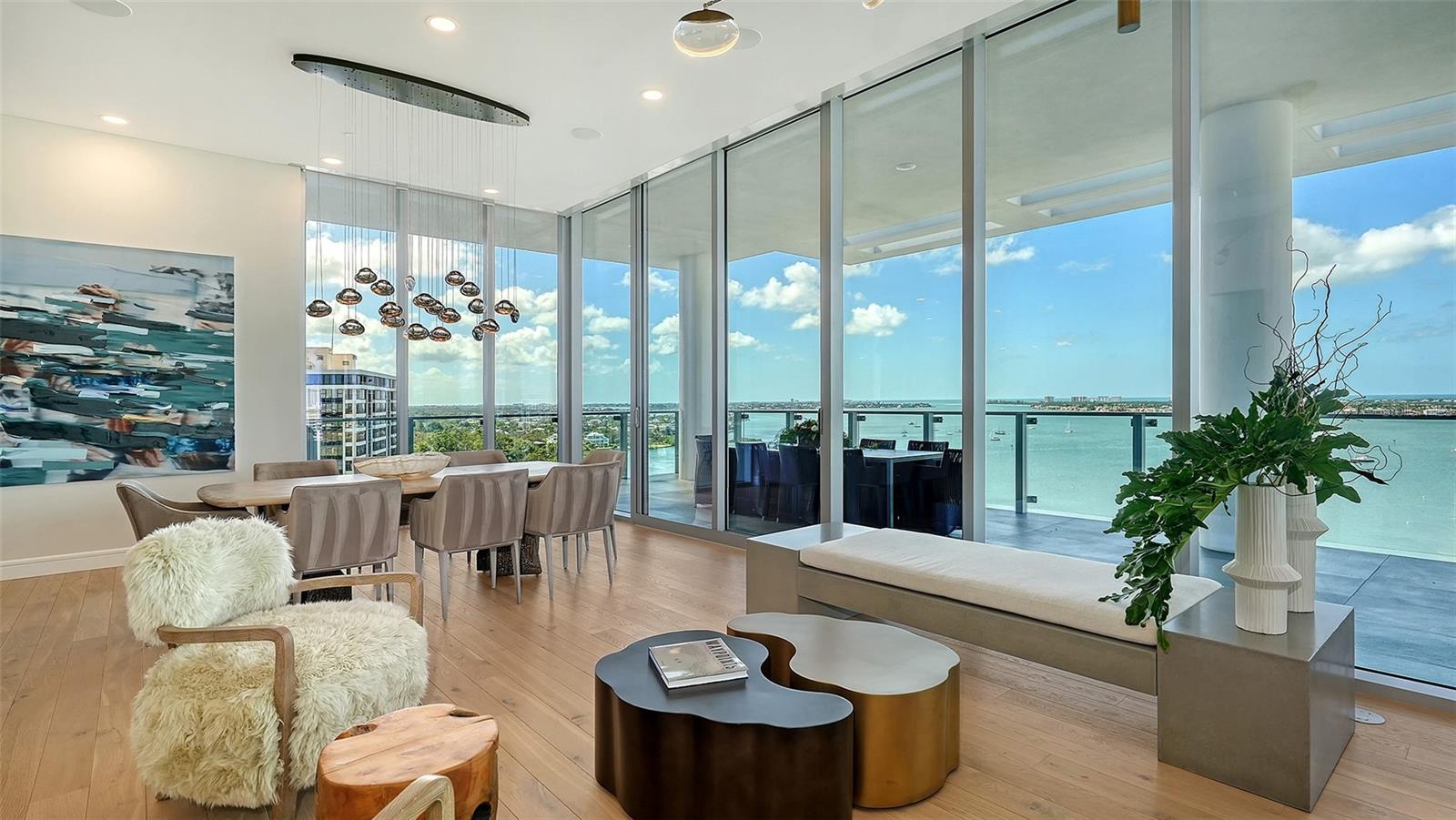 A4665044 Property Photo