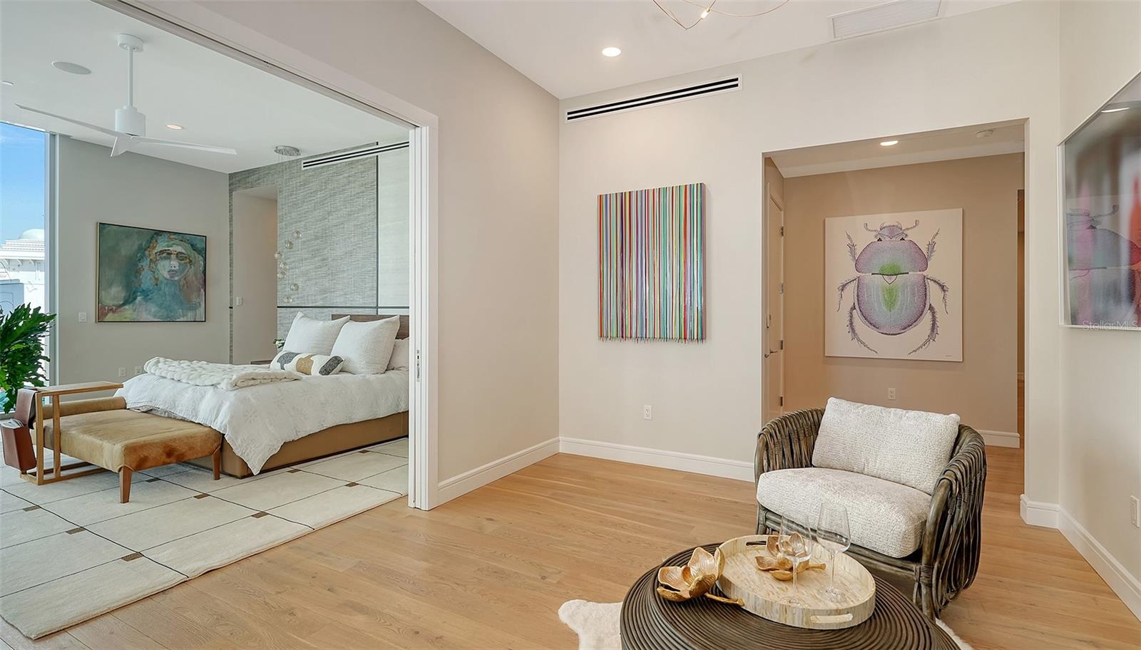 A4665044 Property Photo