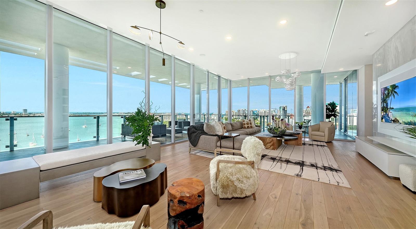 A4665044 Property Photo