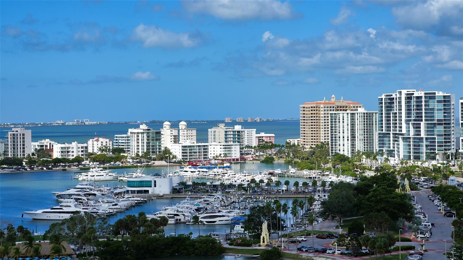 A4665044 Property Photo