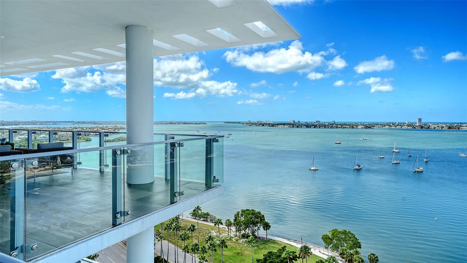 A4665044 Property Photo