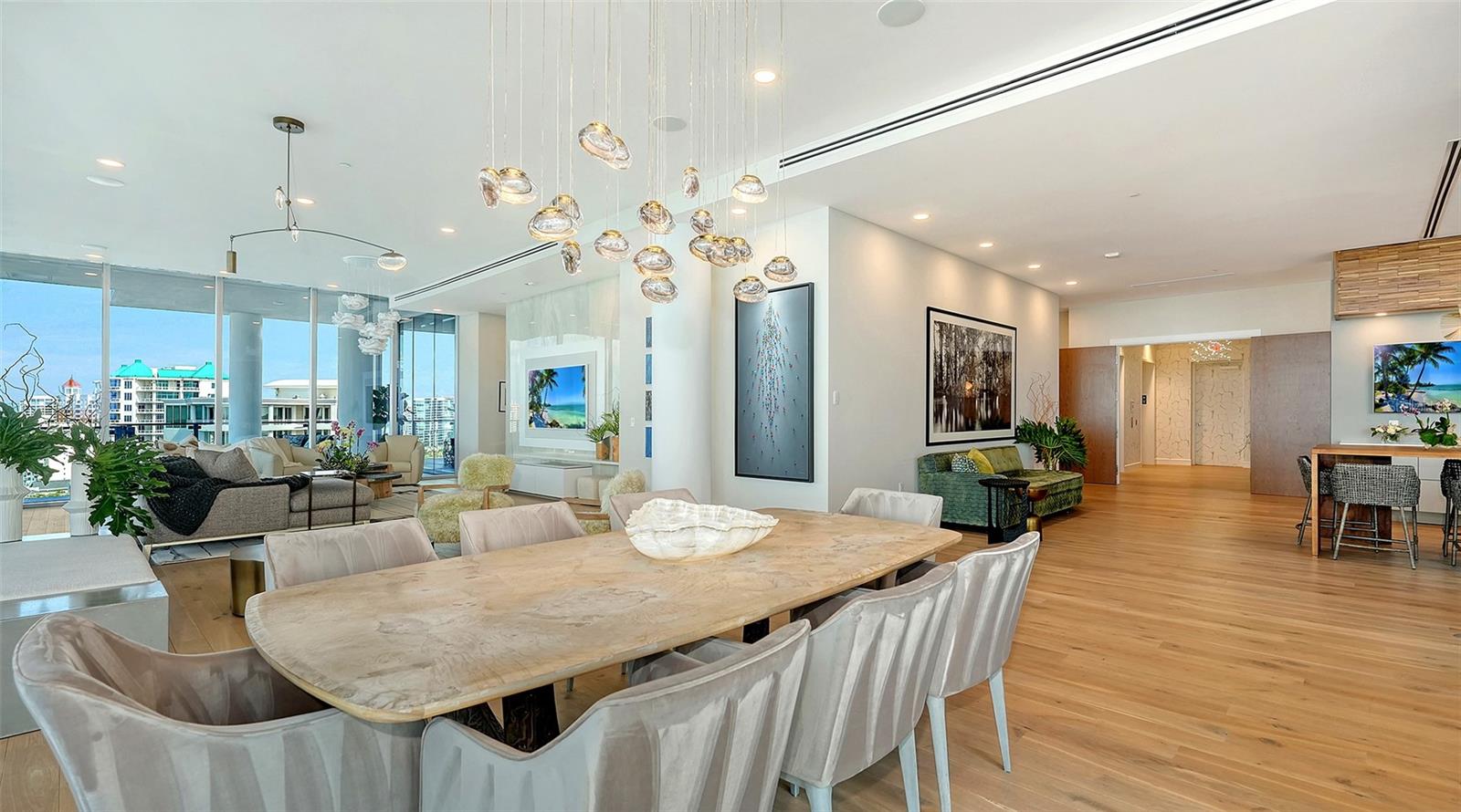 A4665044 Property Photo