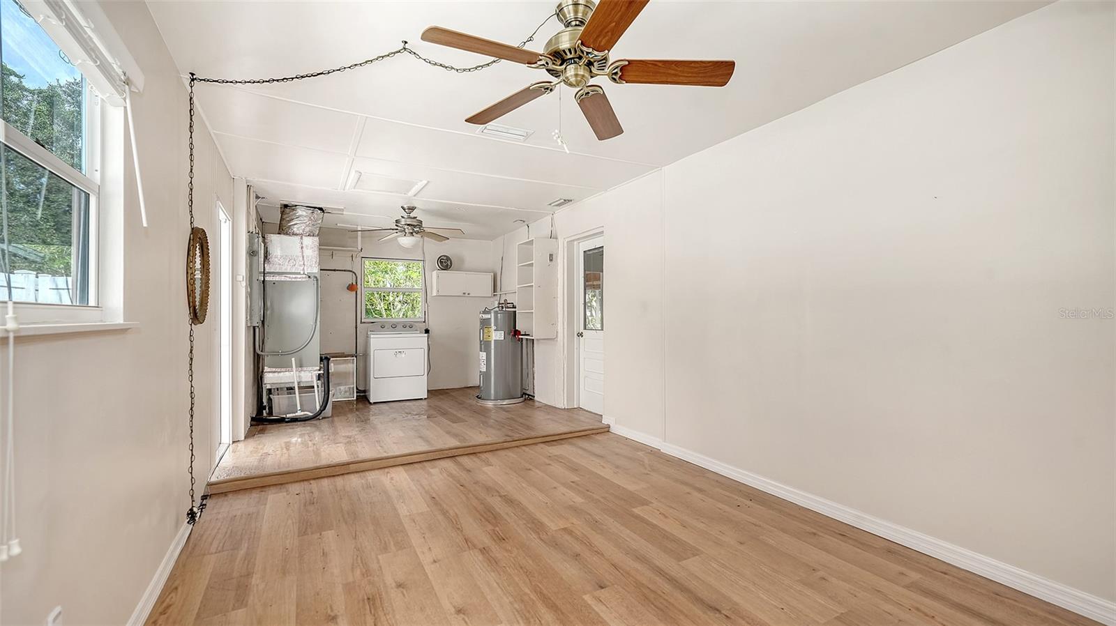 A4665046 Property Photo