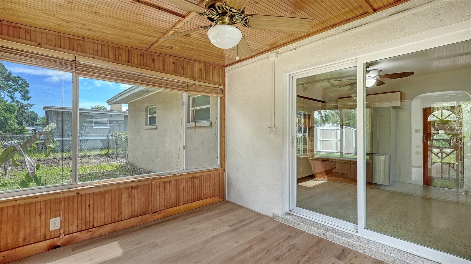 A4665046 Property Photo