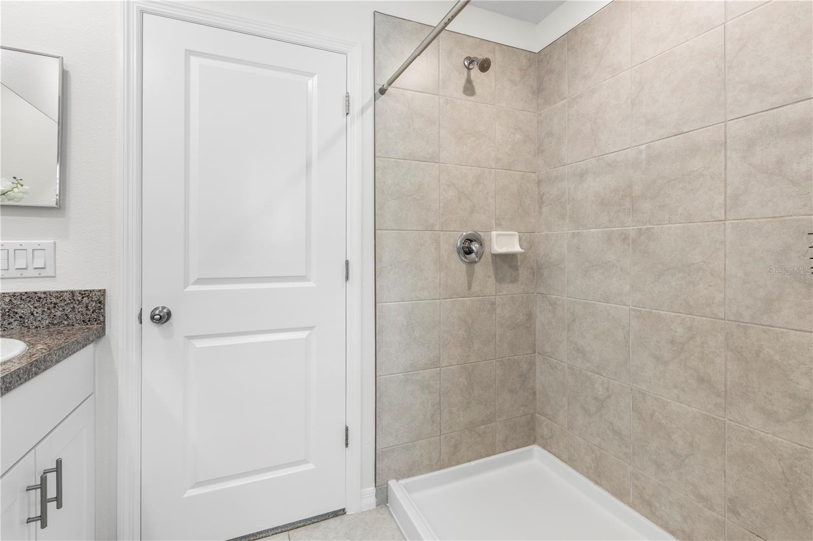 7033 SAMUEL IVY DR, TAMPA, FL, 33619