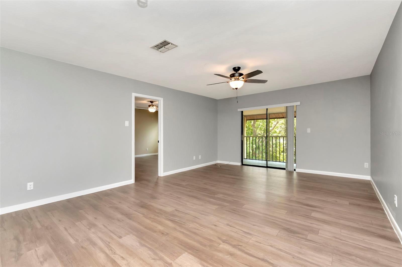 1200 TARPON WOODS BLVD #M8, PALM HARBOR, FL, 34685