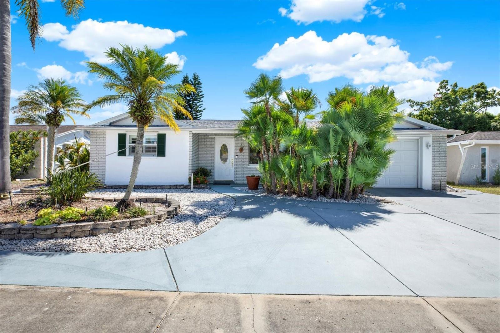 3 Car driveway & sidewalks