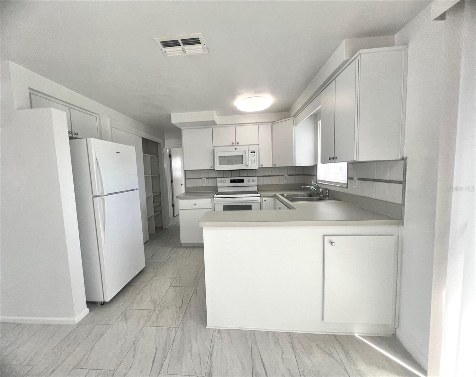 4626 TARAY LN, HOLIDAY, FL, 34690