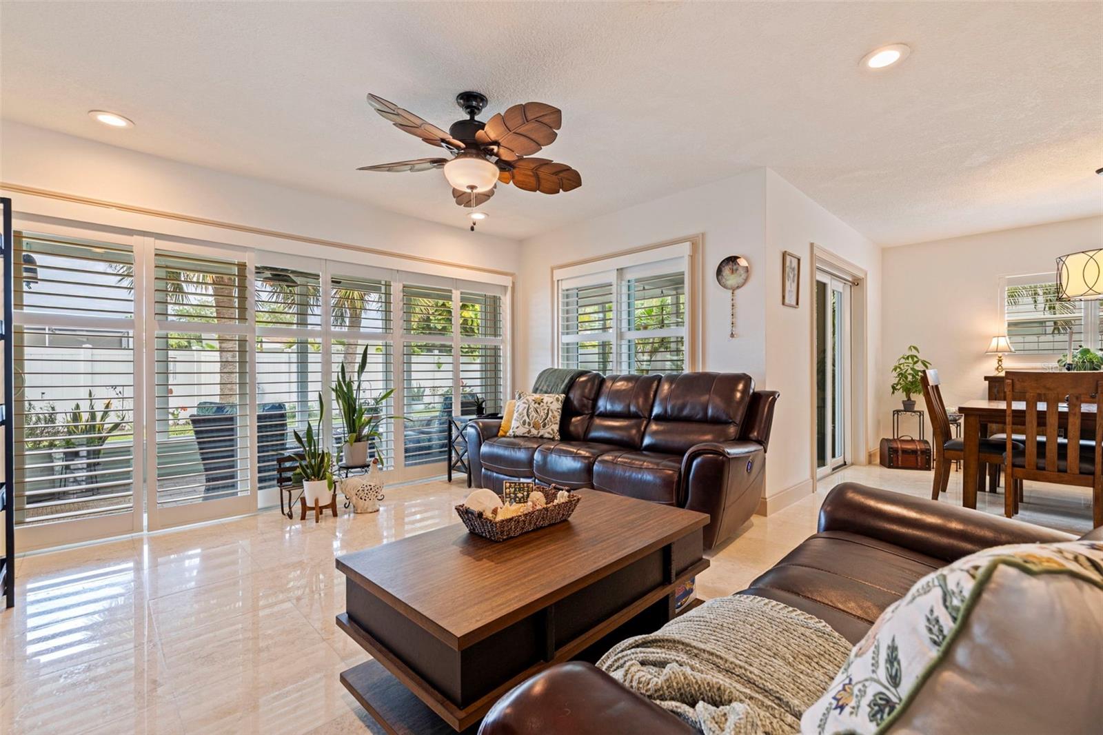 285 3RD ST W, TIERRA VERDE, FL, 33715