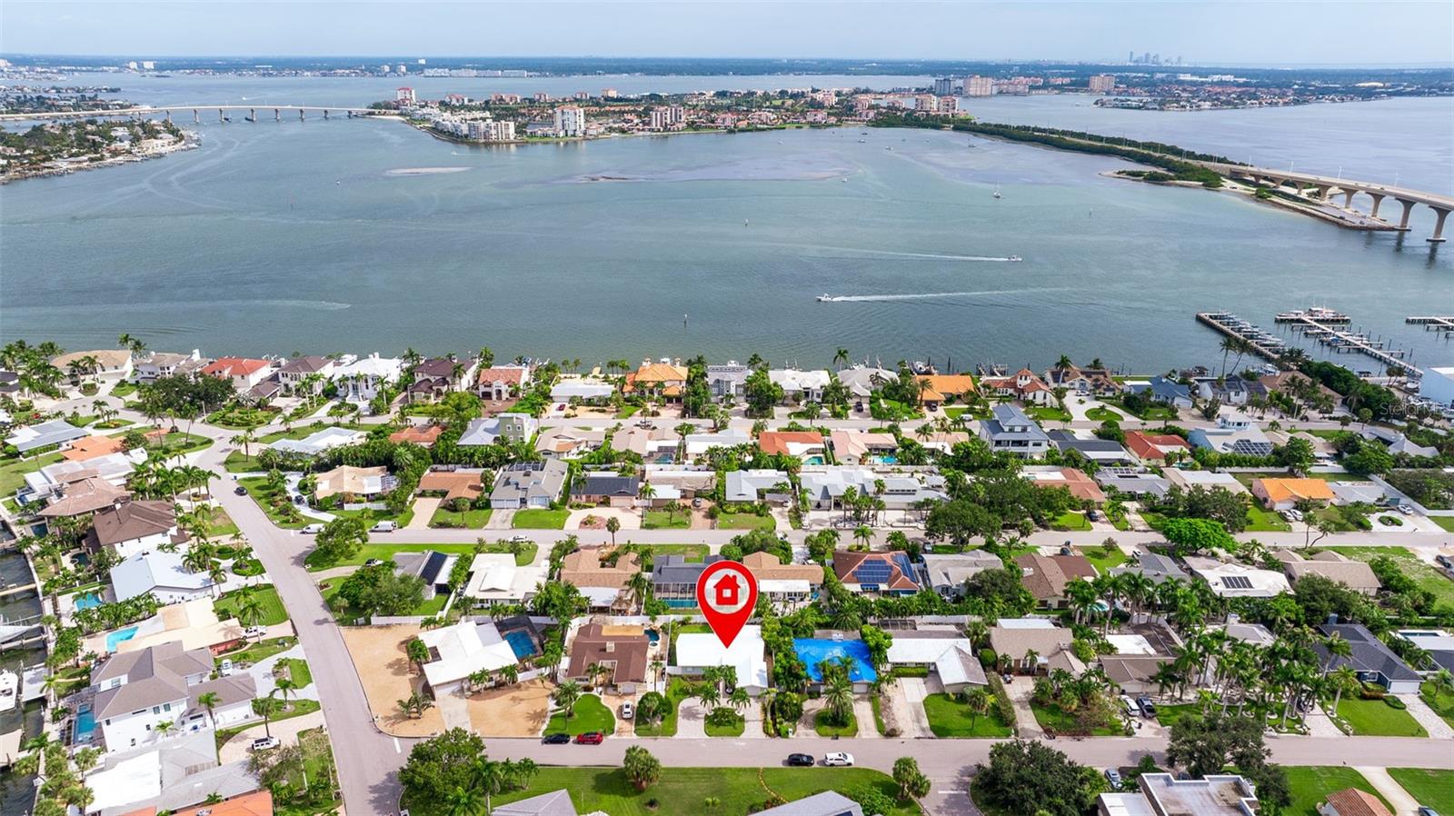 285 3RD ST W, TIERRA VERDE, FL, 33715