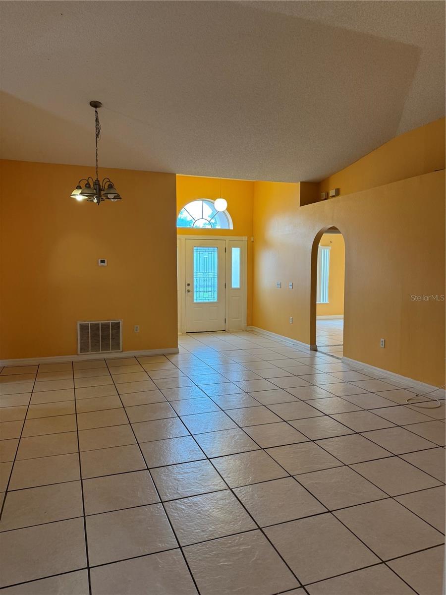 6868 WESTLAKE BLVD, ORLANDO, FL, 32810