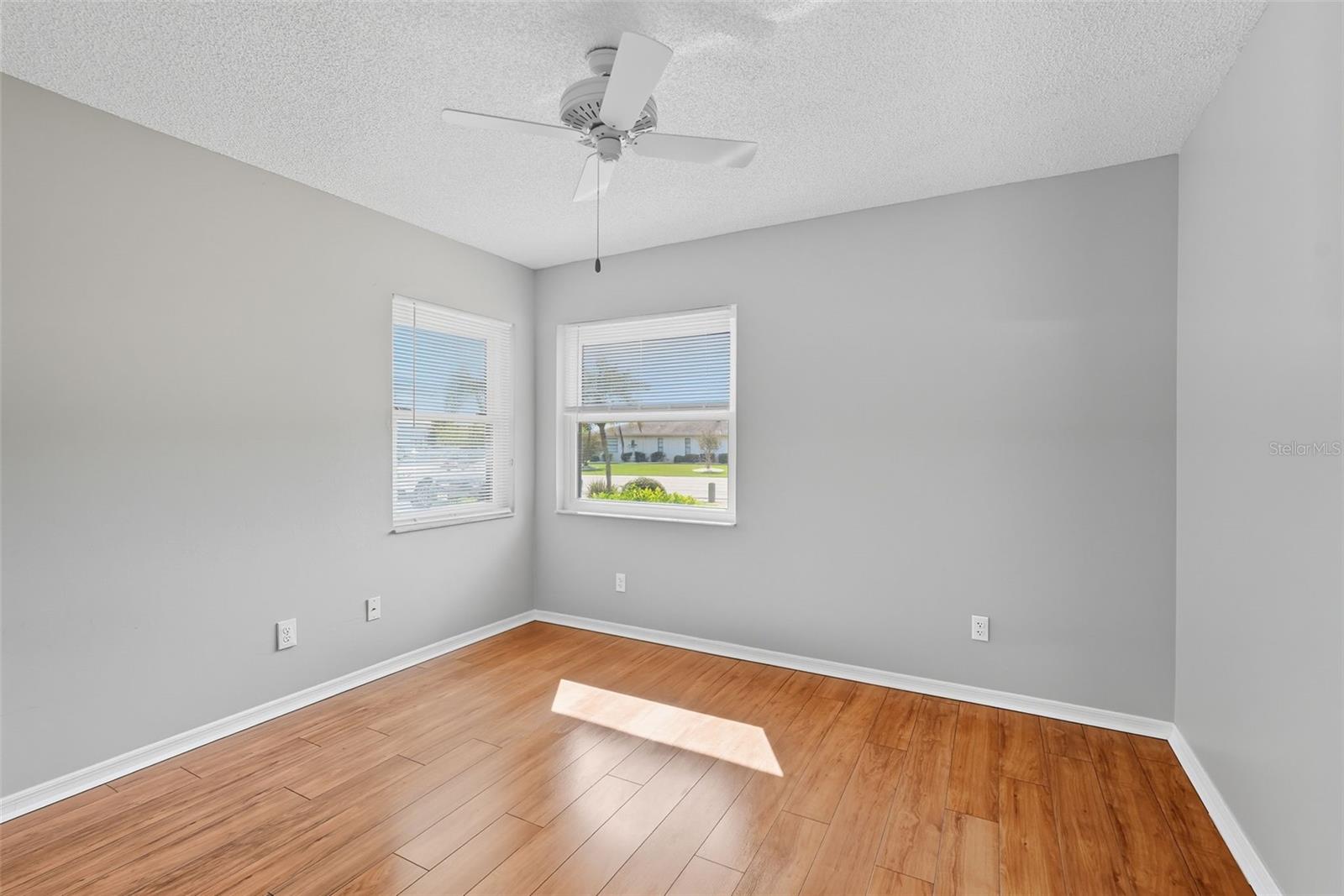 1603 E DEL WEBB BLVD, SUN CITY CENTER, FL, 33573