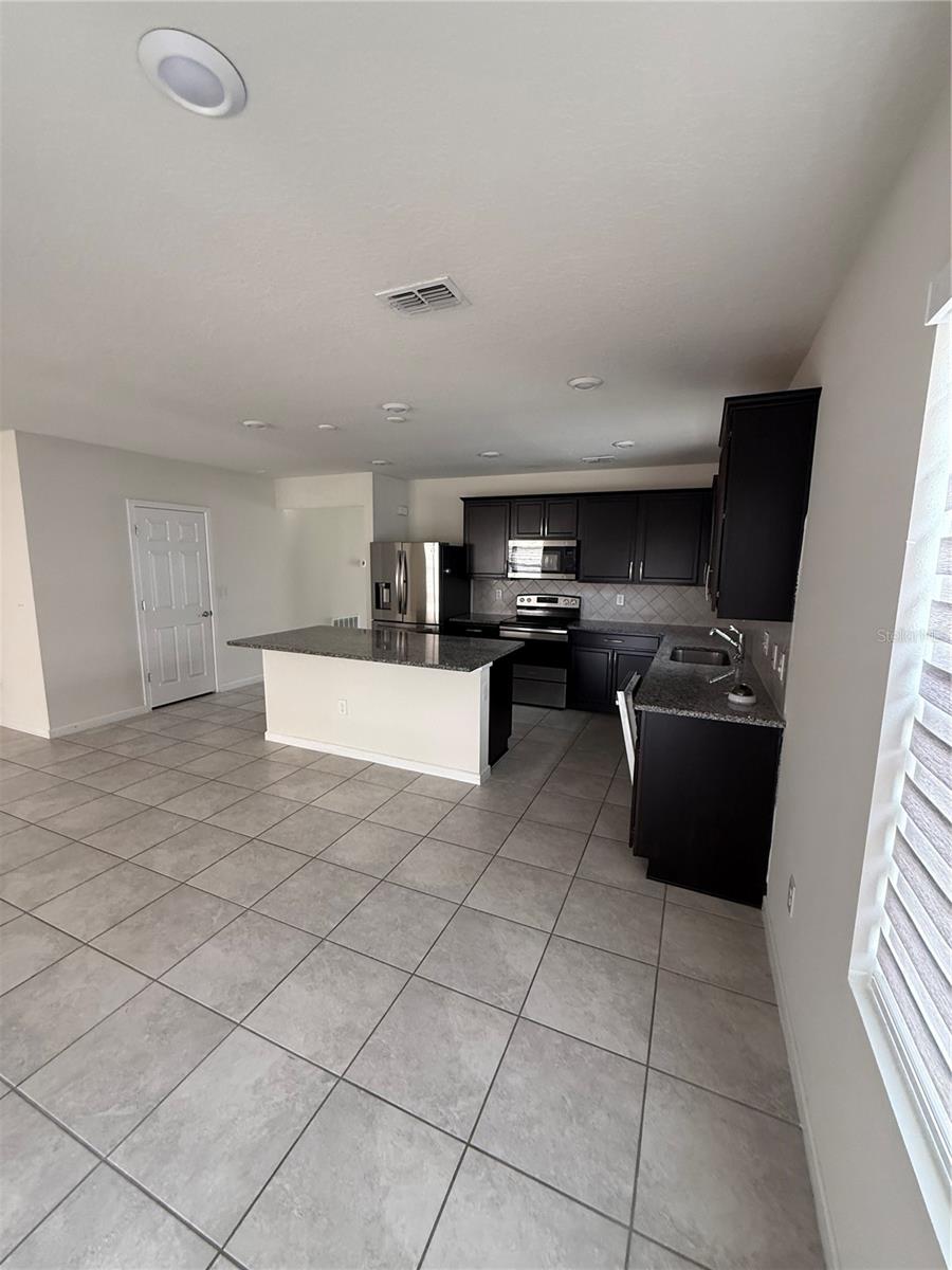 619 CITRUS ISLE BLVD, DAVENPORT, FL, 33837