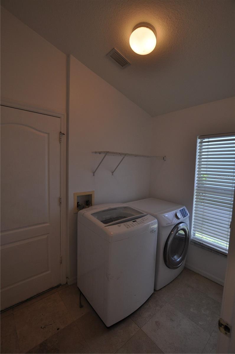 613 STRAW LAKE DR, BRANDON, FL, 33510