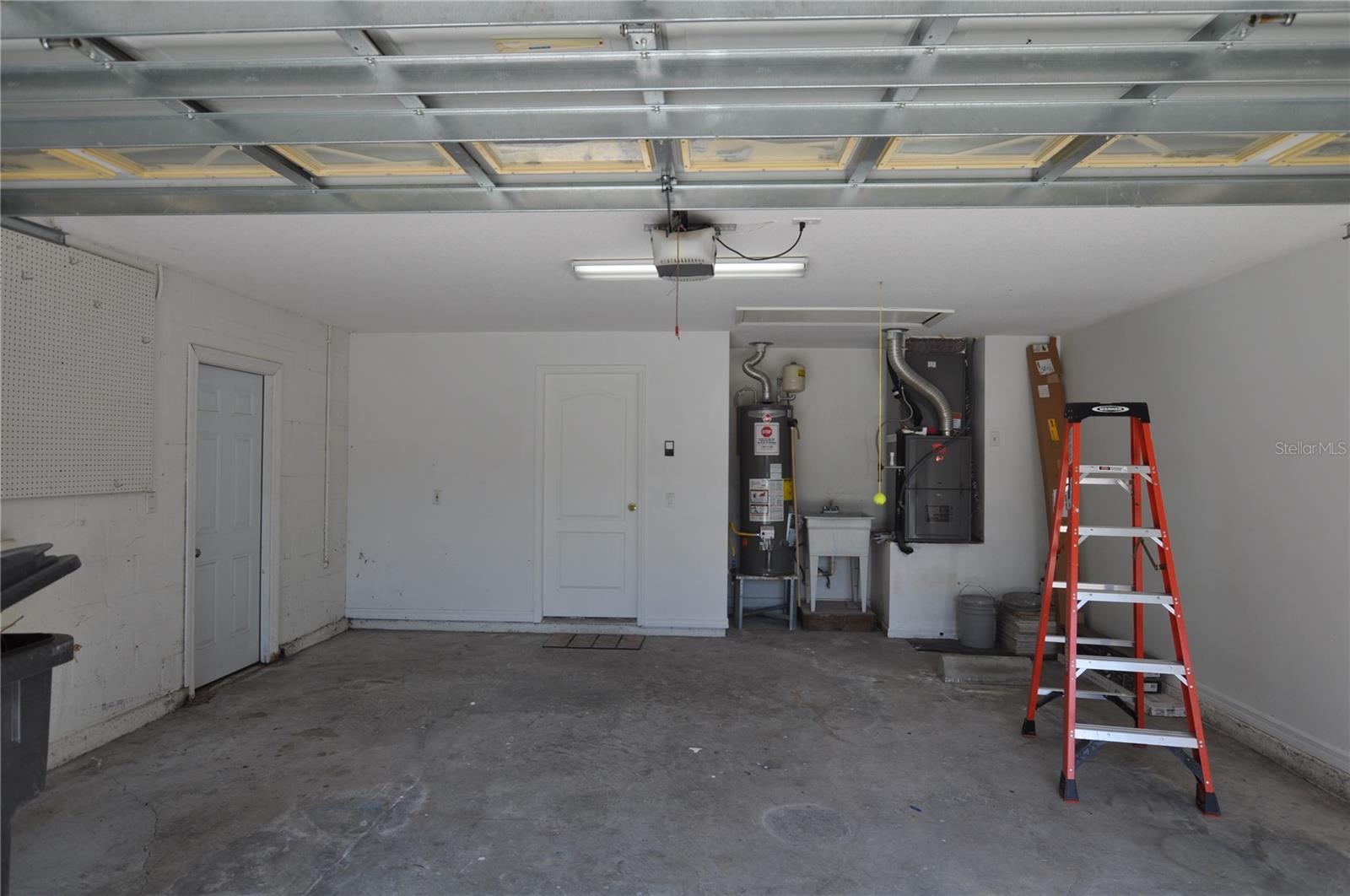 613 STRAW LAKE DR, BRANDON, FL, 33510