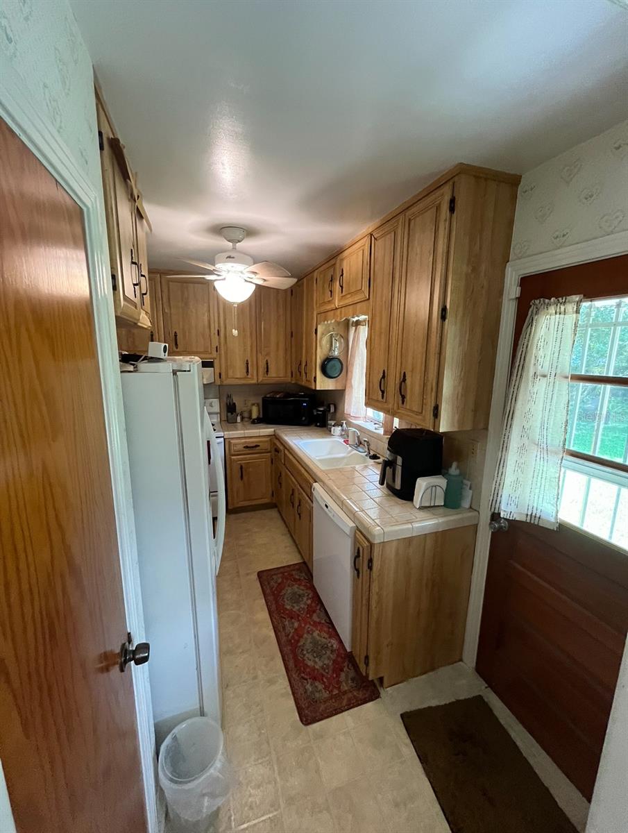 2812 E PINE ST, ORLANDO, FL, 32803