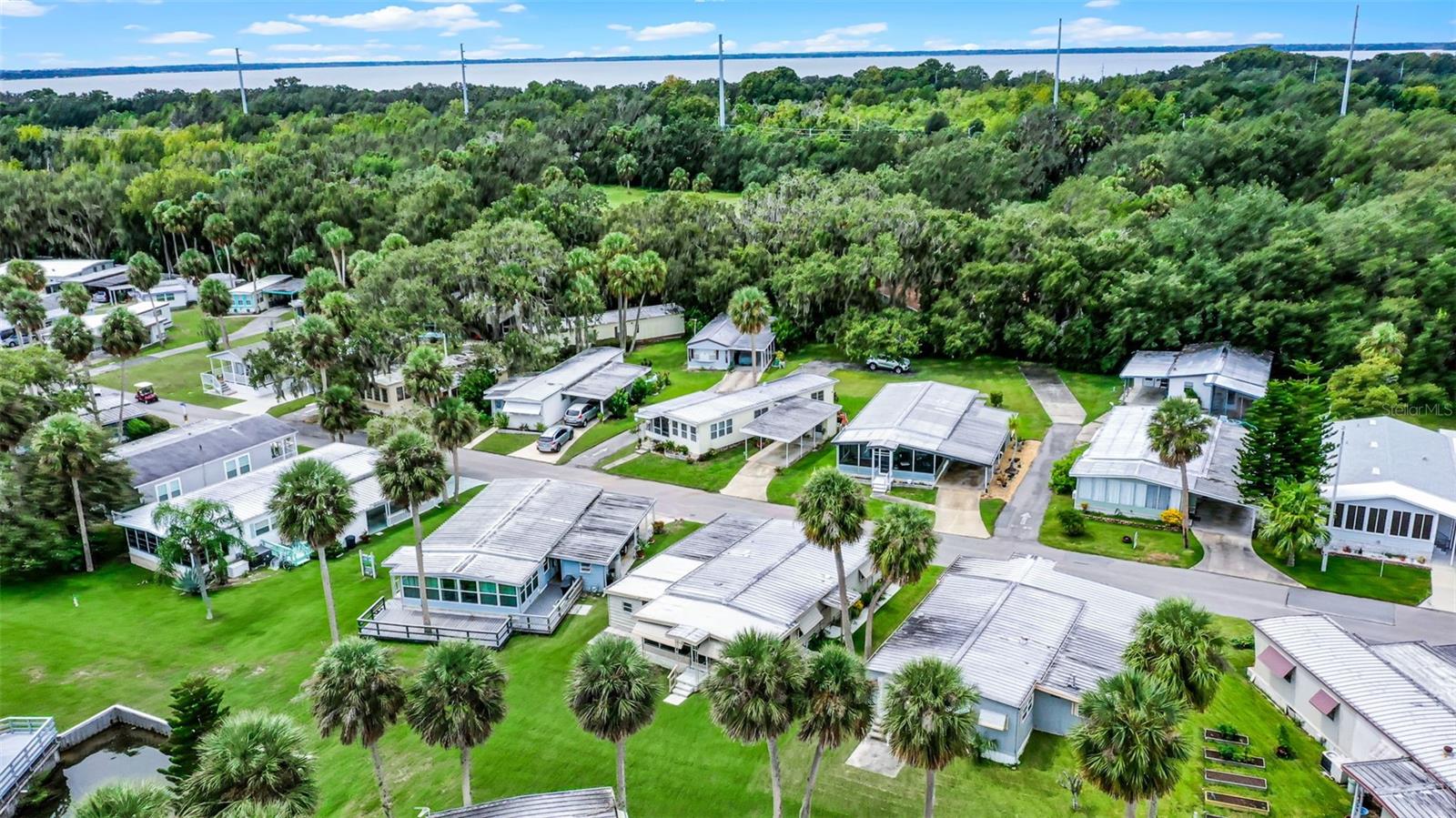 O6344203 Property Photo