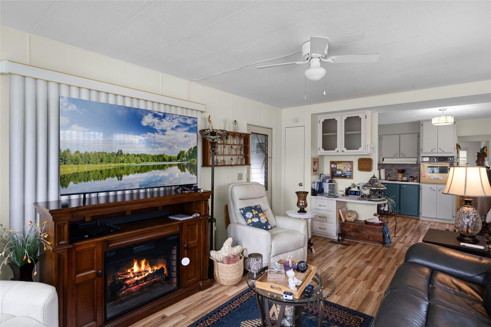 O6344203 Property Photo